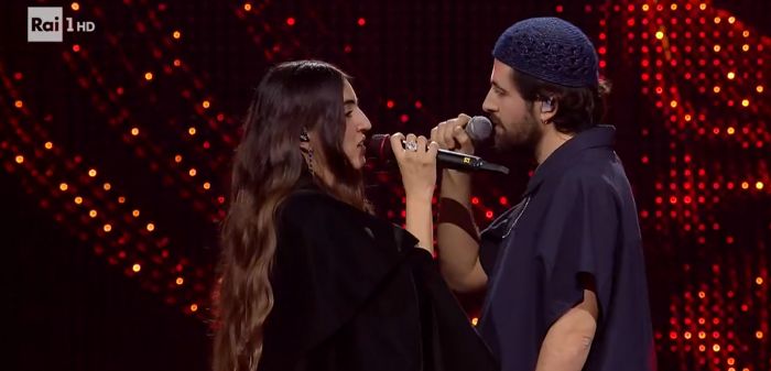 Sanremo, Joan Thiele (in)canta con il brano di Gino Paoli