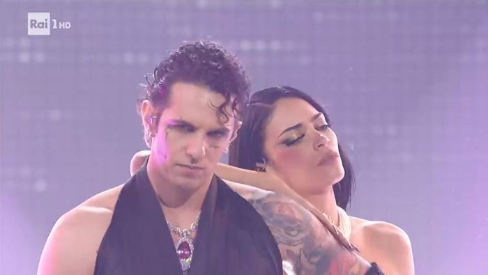 Sanremo: Achille Lauro ed Elodie duettano su note Cocciante e Bertè