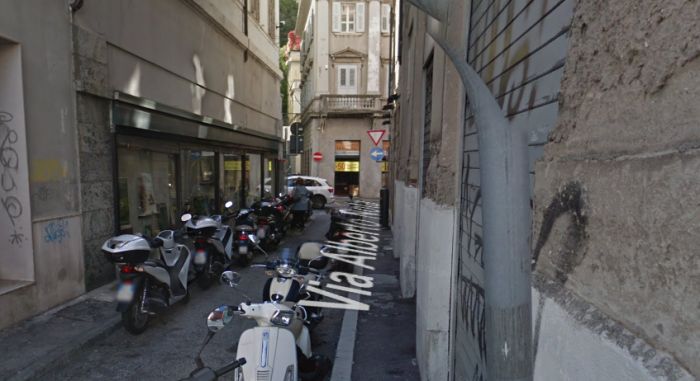 Adesso Trieste: "Comune ignora degrado di via Nota",  Maggioranza: "Al lavoro per  documento condiviso"