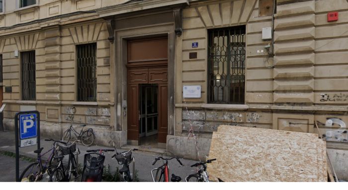 Il Carducci-Dante si mobilita per difendere il Liceo Linguistico: "No allo scorporo"