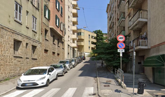 Emergenza furti di biciclette a Roiano: colpito anche un cortile chiuso a chiave