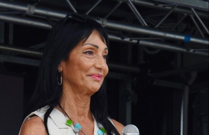  Anna Cisint, faro della comunità: “Il vostro sostegno è la mia missione” 