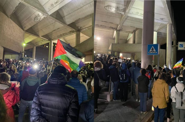 Trieste si illumina per Gaza: grande partecipazione al flash mob all’ospedale di Cattinara