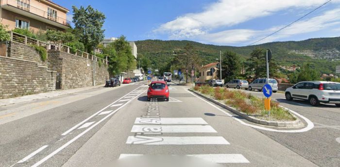 Via Valerio, magrebino aggredisce controllore sul bus e la manda all'ospedale con traumi al volto 