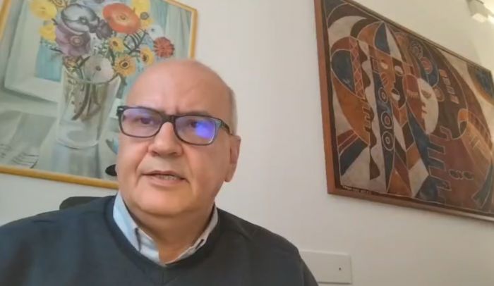 Legalità e migranti a Trieste, Schiavone attacca: «la vera illegalità è l’abbandono in strada» (VIDEO)