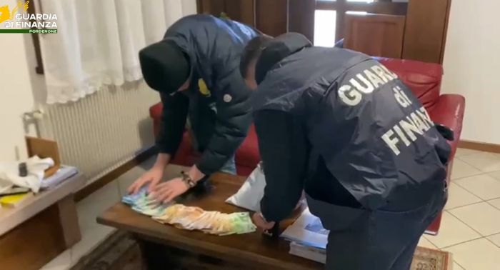 Fvg, spaccio di cocaina per tutto il 2025: arresti e sequestri, operazione della Finanza