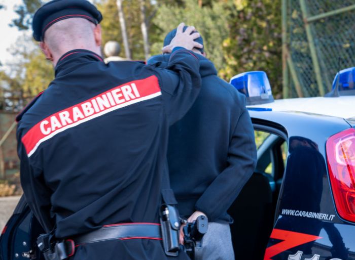 Trieste, Carabinieri arrestano ventiseienne per spaccio di sostanze stupefacenti