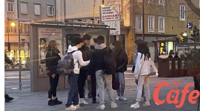 Tensione alle stelle  in largo Barriera, lite con aggressione di gruppo: 8 persone coinvolte 