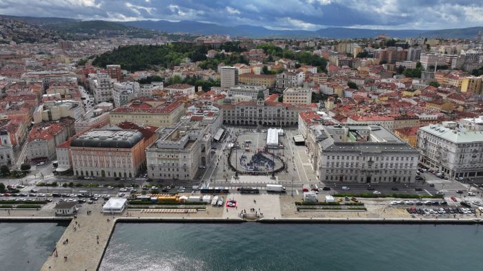 Trieste in fermento: "Mai vista la città così viva, è uno spettacolo!"