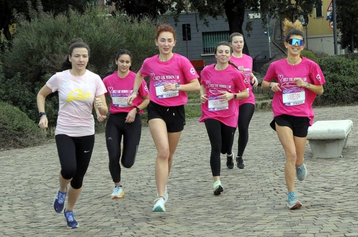Domenica 9 marzo torna la “Just the Woman I Am 2025” per la ricerca e la parità di genere