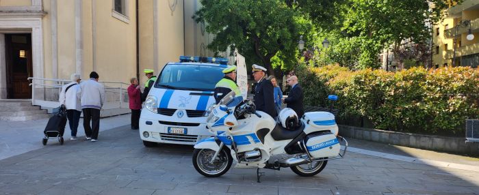 “Progetto rioni sicuri”, questa mattina a San Giacomo il primo appuntamento con il nucleo polizia di prossimità