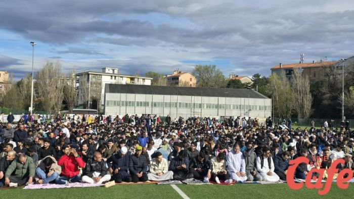 Monfalcone, nel Ramadan la comunità musulmana prega negli spazi offerti dai parroci: via libera del vescovo