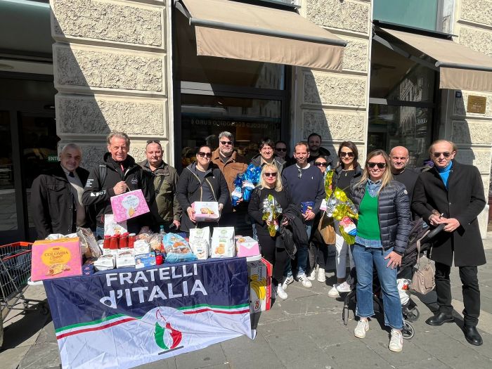 Raccolta pasquale in Piazza Goldoni, FdI scende in campo per le famiglie in difficoltà