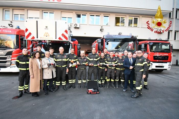 Rotary Club Alto Adriatico e Rotaract Trieste donano attrezzature per il soccorso ai Vigili del Fuoco