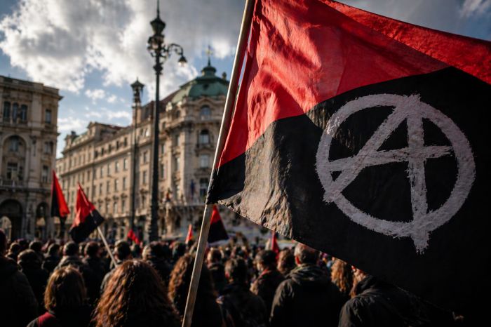 Trieste, 25 aprile: il Germinal chiama alla piazza “l’antifascismo va praticato ogni giorno”