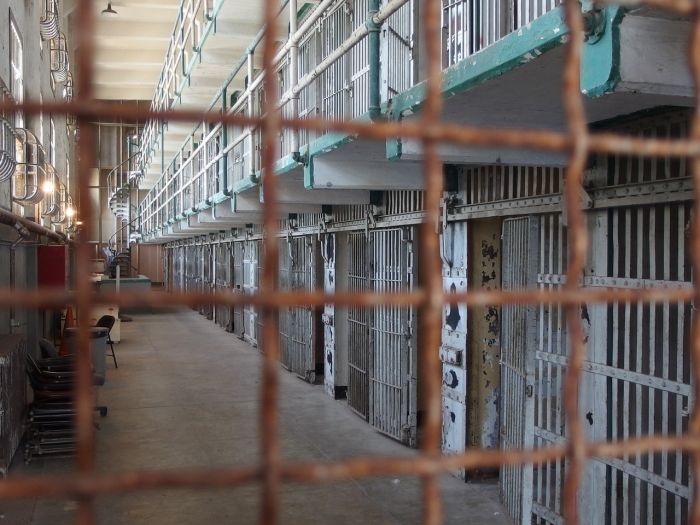 Dopo Trieste, protesta in carcere a Brissogne: fiamme e lancio di oggetti