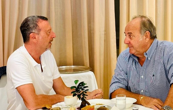 Sanremo: Amadeus, Gerry Scotti? Non so, intanto facciamo colazione insieme