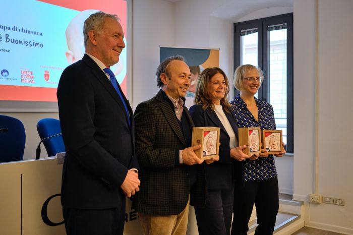 Trieste, “offri un caffè buonissimo” chiude con 14.850 euro: sostegno alle nuove Case ABC