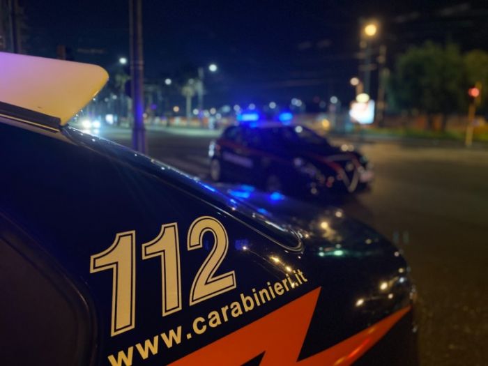 Bestemmia brutalmente contro un prete, imbriaghela daspata da Monfalcone