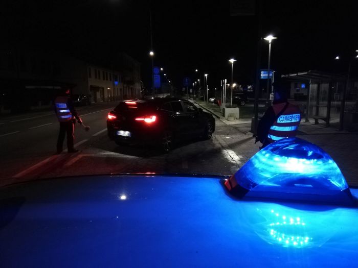 Aggressione in via del Ghirlandaio, coppia di straniere pesta a sangue un uomo senza motivo e scappa