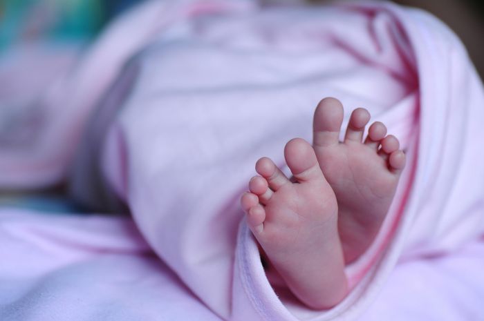 Undicesimo parto per una donna 33enne di Messina, fetsa e tripudio in tutta Italia