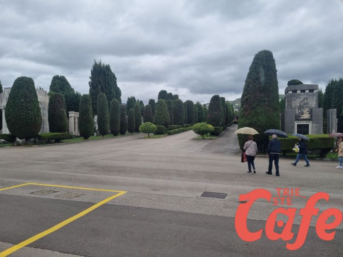 Cimitero di Sant'Anna, torna il servizio di trasporto per persone con difficoltà motorie