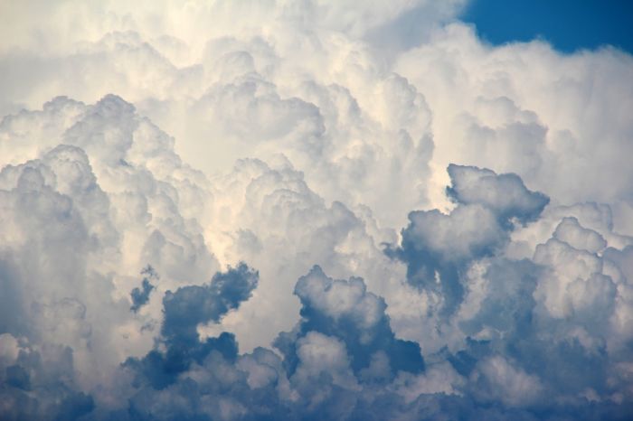 Il meteo di mercoledì 9 ottobre, nuvole e libeccio moderato 