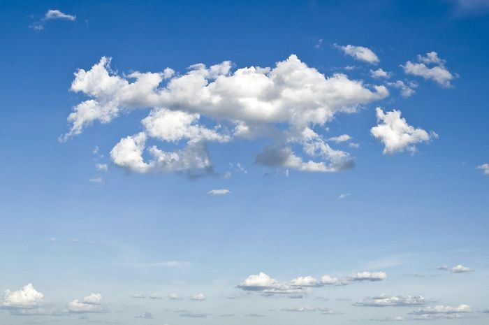 Il meteo di sabato 10 maggio, cielo poco nuvoloso