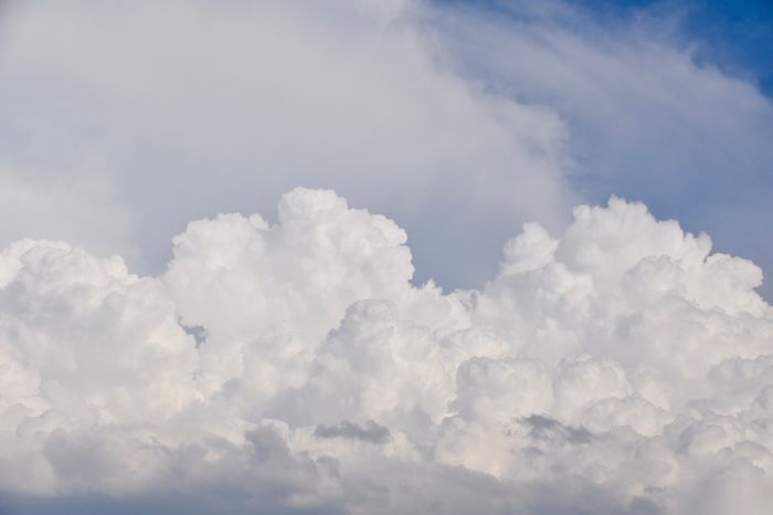 Il meteo di martedì 20 maggio, cielo nuvoloso