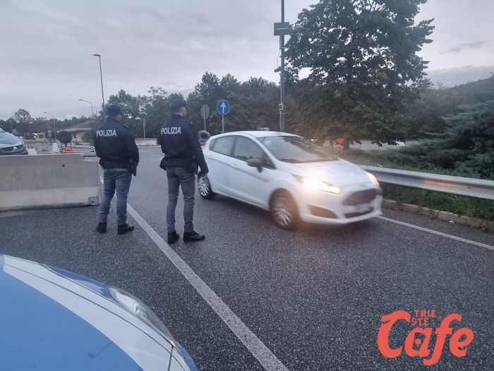 I controlli ai confini cominciato a dare risultati. arrestati in mattinata due passeur! 