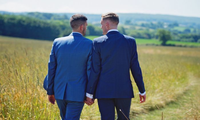 Primo sì Parlamento Bangkok a matrimoni tra persone stesso sesso