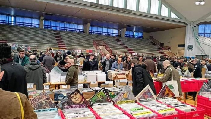 Trieste capitale del vinile: al Palachiarbola la storica Mostra Mercato del Disco, CD & DVD da collezione