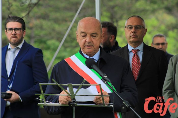 Dipiazza: “Trieste non ha mai avuto 1,6 milioni di turisti, momento straordinario” (VIDEO)