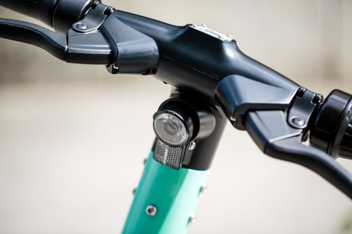 Mobilità, Findomestic: Il 66% italiani ha bici o monopattino ma solo il 26% li usa