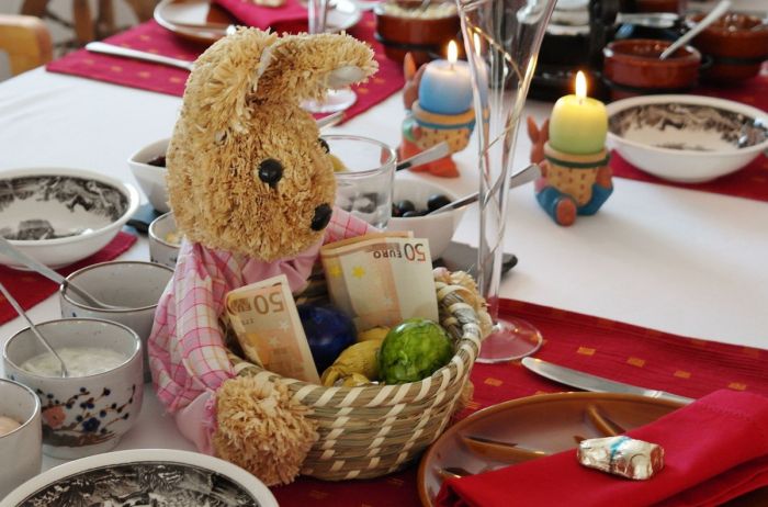 Pasqua: Coldiretti/Ixè, 86% pranza a casa, spesa da 75 euro a famiglia