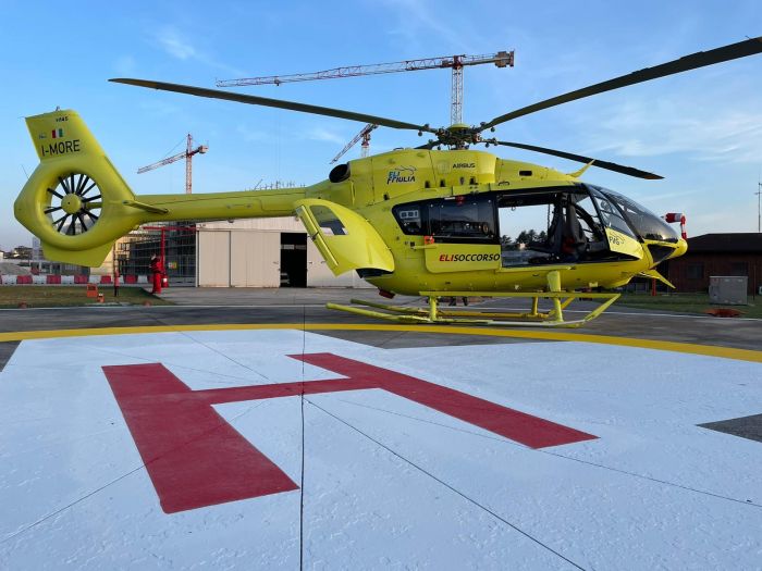 Fvg, scontro auto-bici: ciclista 84enne trasportato in volo all'ospedale 