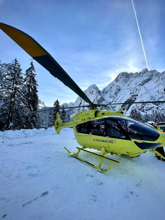 Cade nel bosco in Veneto: 63enne soccorso dall’elicottero e dal Soccorso alpino
