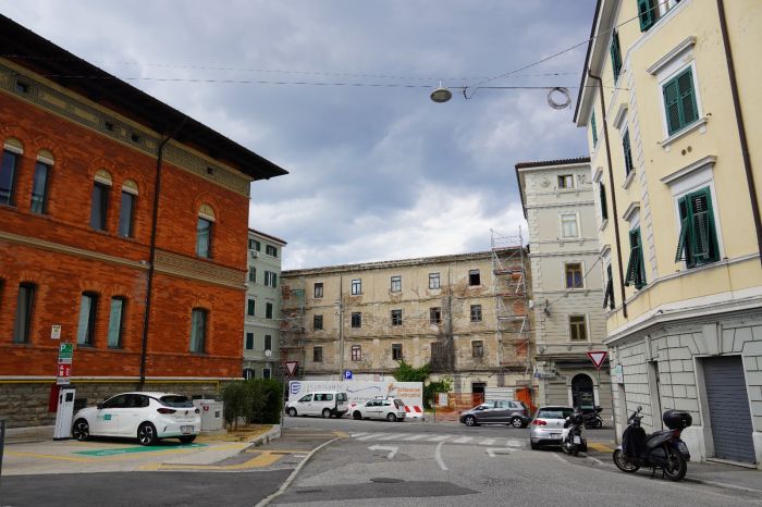 Maddalena, i residenti si mobilitano: “Salviamo la memoria e il verde dell’ex Stazione di Posta”