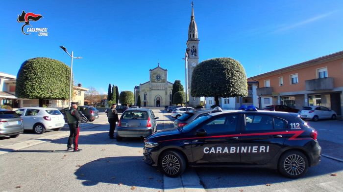 Furti sulle auto a Premariacco: il sangue sul vetro tradisce il colpevole!