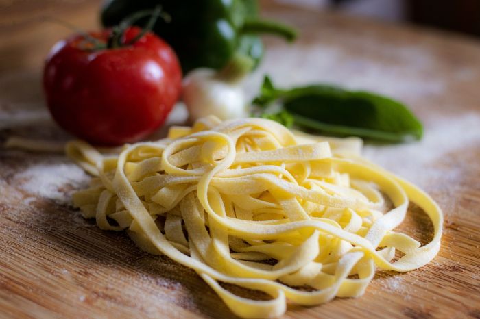 Cibo: Coldiretti-Ixè, tagliatelle fai da te per 2 italiano su 3