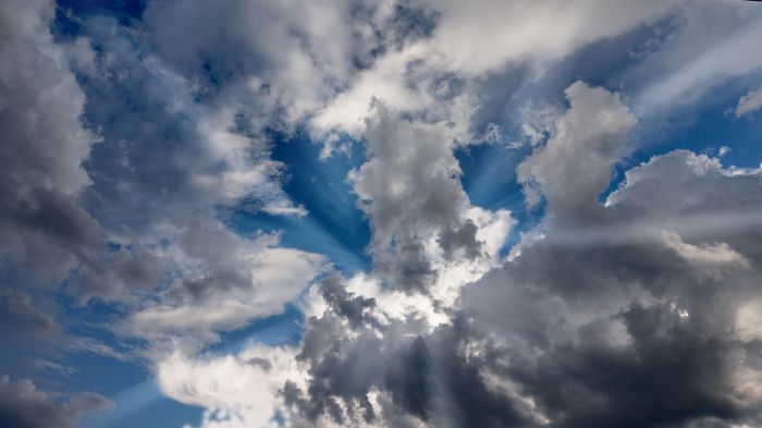 Il meteo di venerdì 4 luglio, cielo sereno poi peggioramento dal pomeriggio con piogge diffuse 