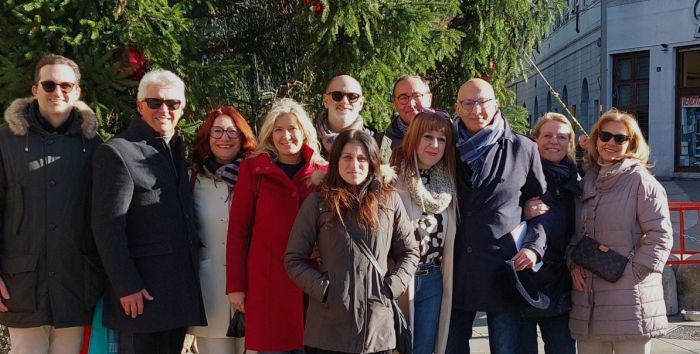 "Panchine rosse e decentramento": le proposte di Civica Idea Giuliana per Trieste