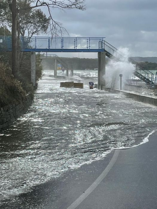 Muggia. Tratto di Strada per Lazzaretto chiusa al traffico per due mesi 