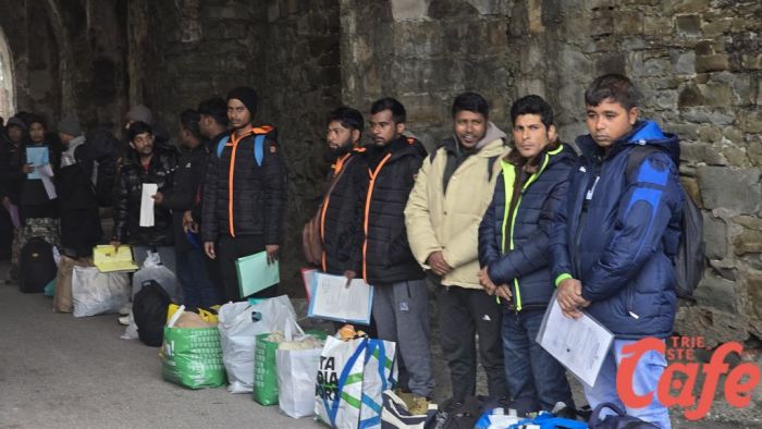Sgombero Migranti in Porto Vecchio, oltre 100 coinvolti: “ripristino sicurezza e igiene”, magazzino 4 sigillato