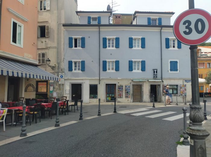 Acqua alta a Muggia: Risarcimenti entro maggio 2025