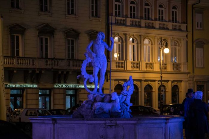 Giornata mondiale del rene, la fontana del Nettuno pronta a illuminarsi di blu 
