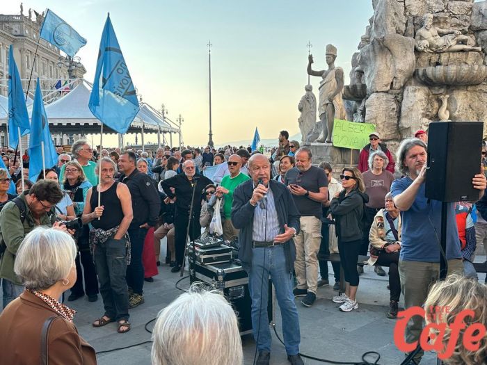 Presidio del Comitato No Ovovia: «Difendiamo la democrazia e fermiamo un progetto imposto»