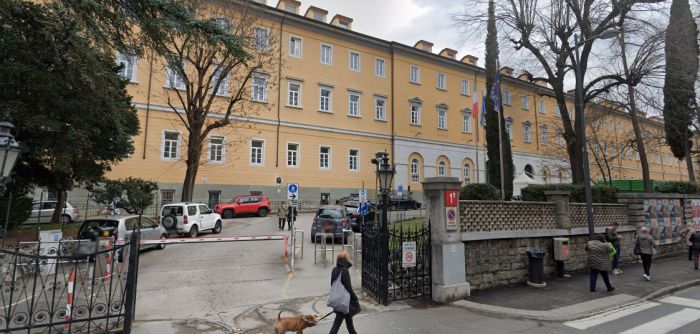 Madre uccide figlio a Muggia :donna in ospedale, avvocato chiederà perizia