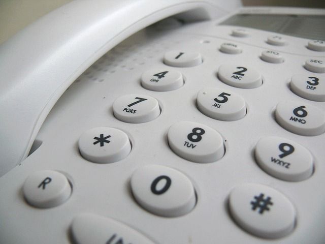 Triestino infuriato: "Operatori internet e rincari continui, chi è davvero serio?"