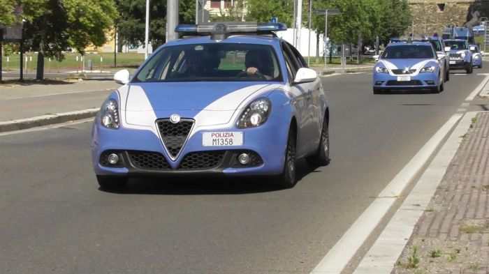 Arrestato truffatore seriale con documenti falsi, stava tentando di acquistare una e-bike da 4500 euro
